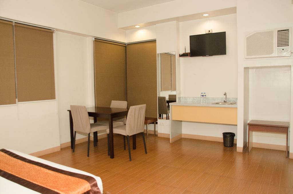 M Suites Hotel Makati City Exteriér fotografie