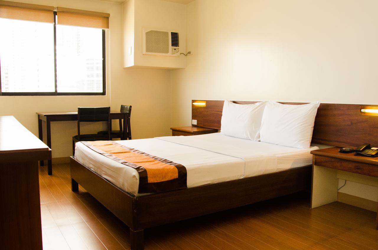 M Suites Hotel Makati City Exteriér fotografie