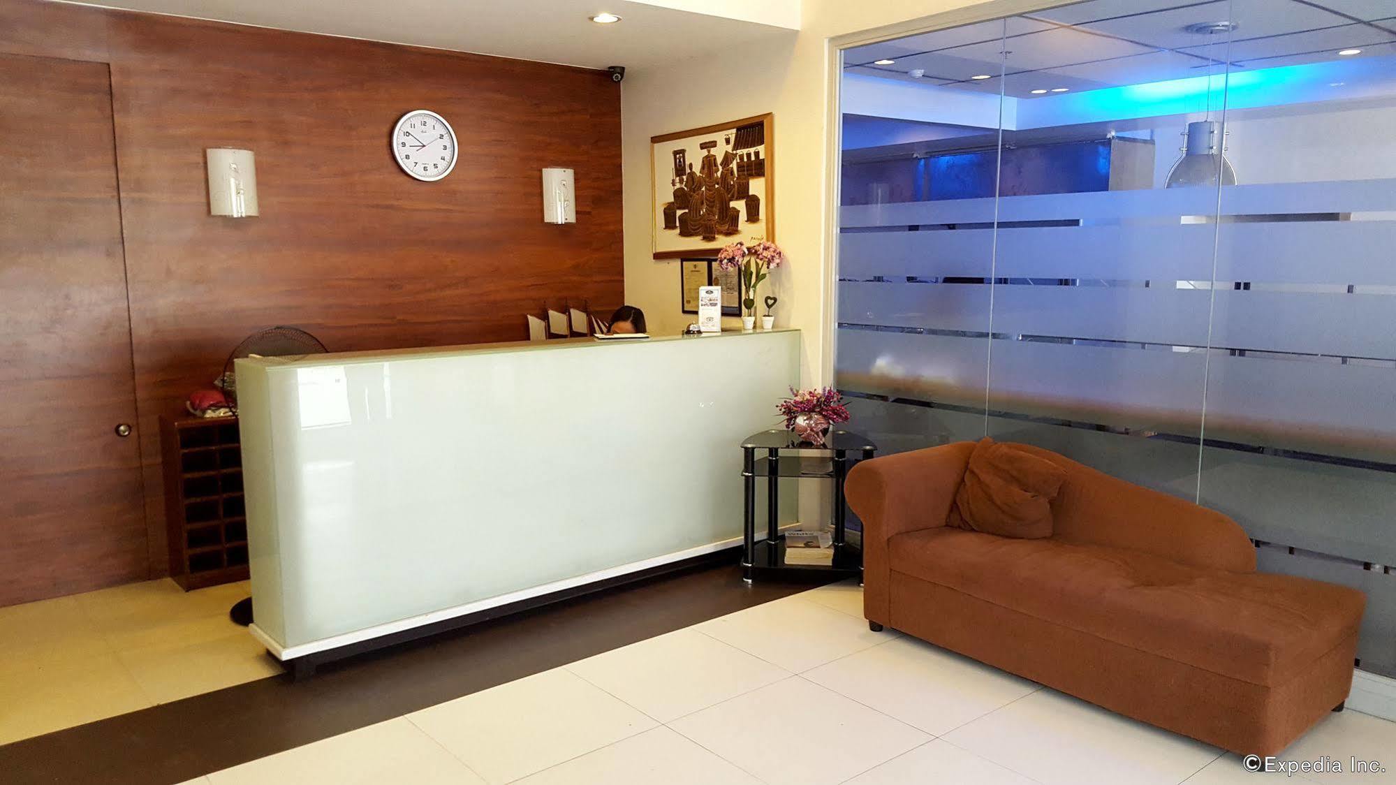 M Suites Hotel Makati City Exteriér fotografie